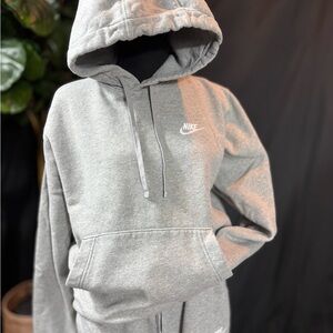 Nike Heather Gray Pullover Hoodie